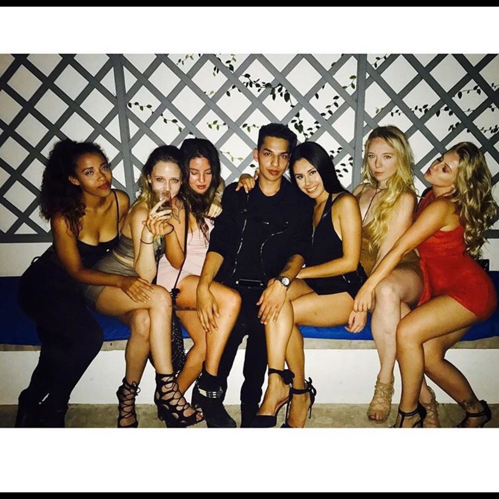 Meet your Posher, Robert